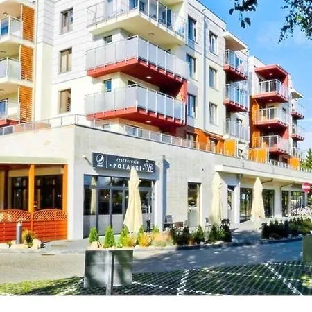 Medallion Apartment *